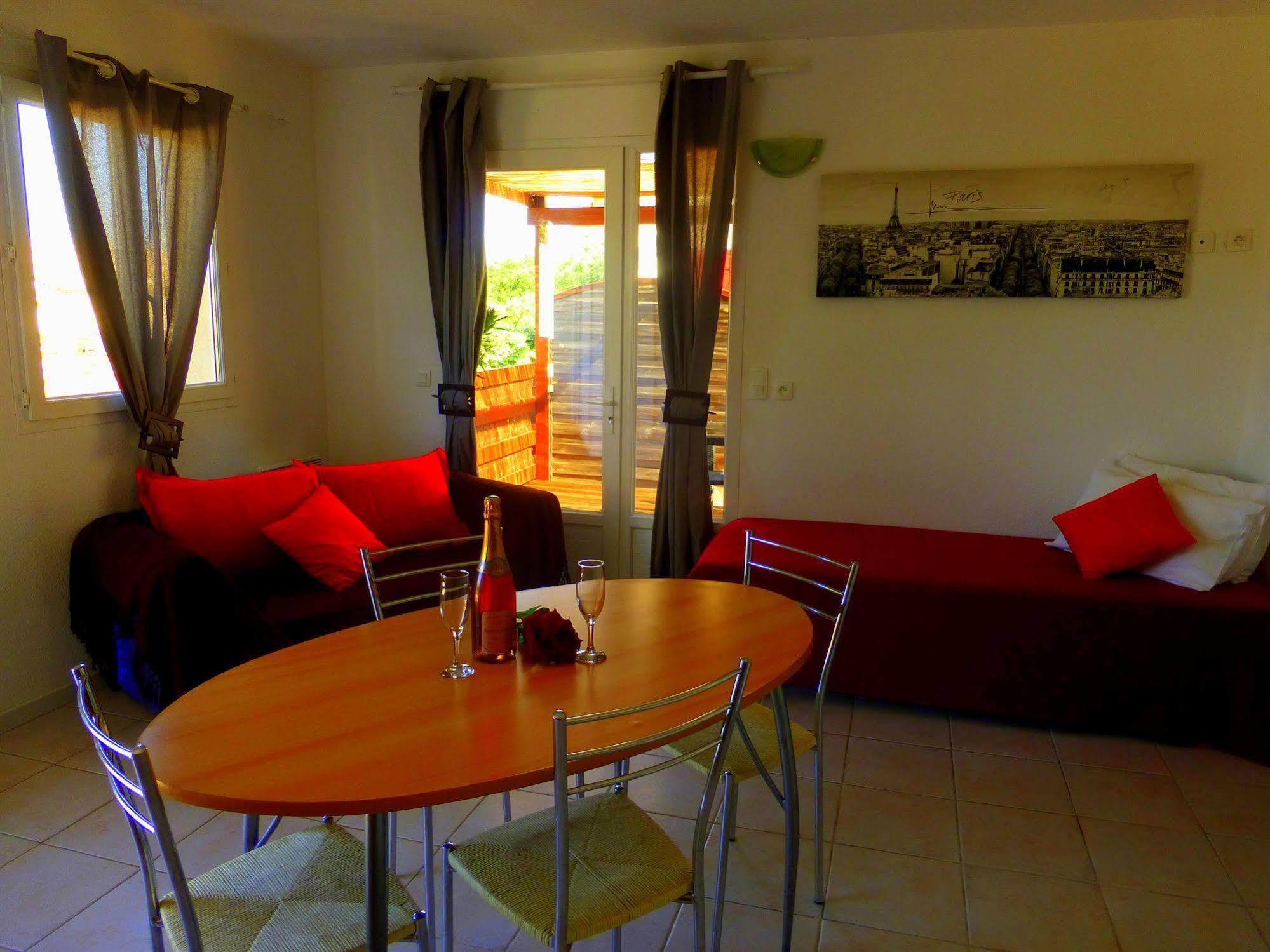 Mont Bouquet Lodge-Residence Hoteliere Brouzet-les-Ales Luaran gambar